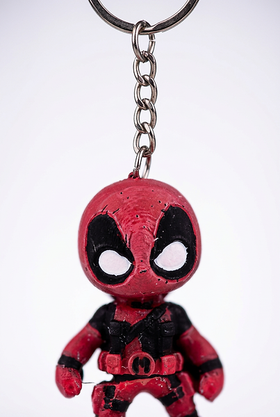 Deadpool 3D Baskı Figür Anahtarlık - Kırmızı Siyah Maskeli Kahraman